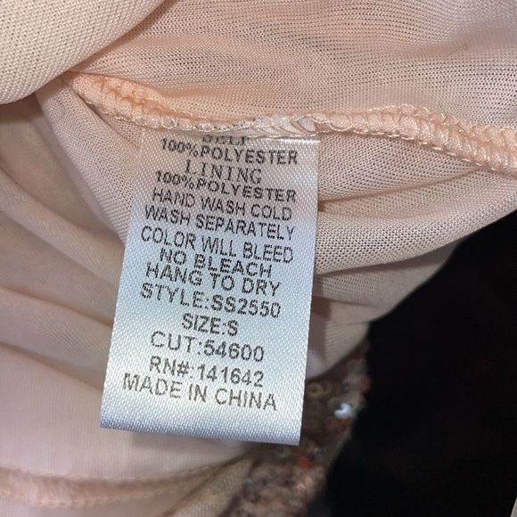 NWT She + Sky Sequined Sheath Rose Gold Pink Size Small - Picture 9 of 11